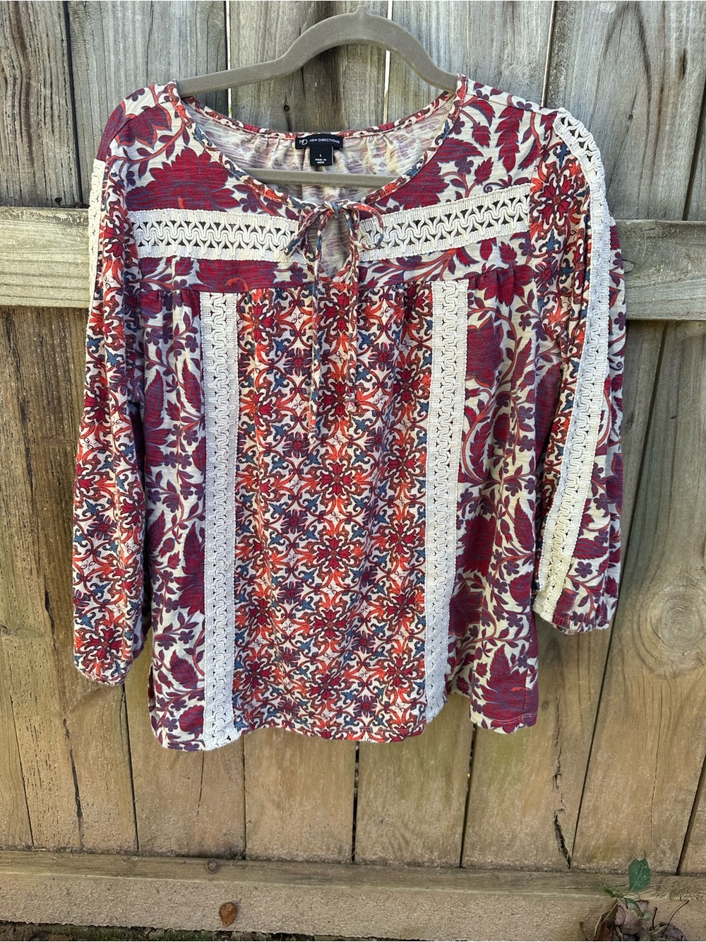 New Directions cotton burgundy floral blouse